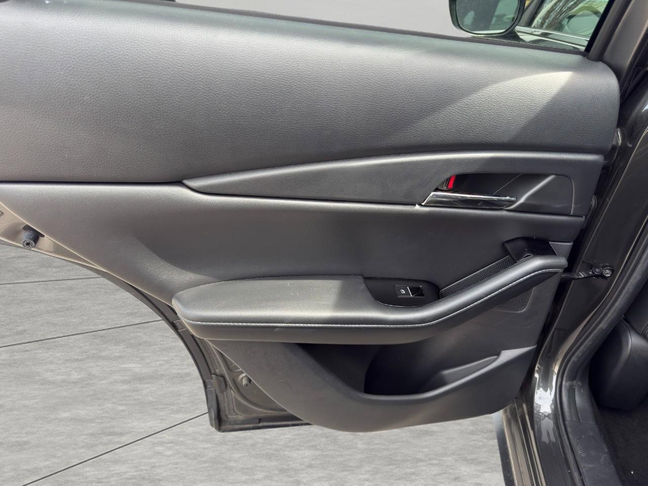 Used 2023 MAZDA CX-30 AWD 2.5 S w/ Preferred Package image 19