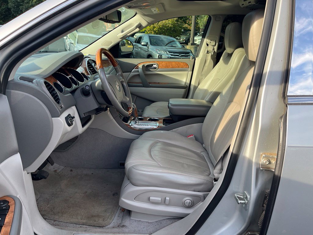 Used 2012 Buick Enclave Leather FWD image 19