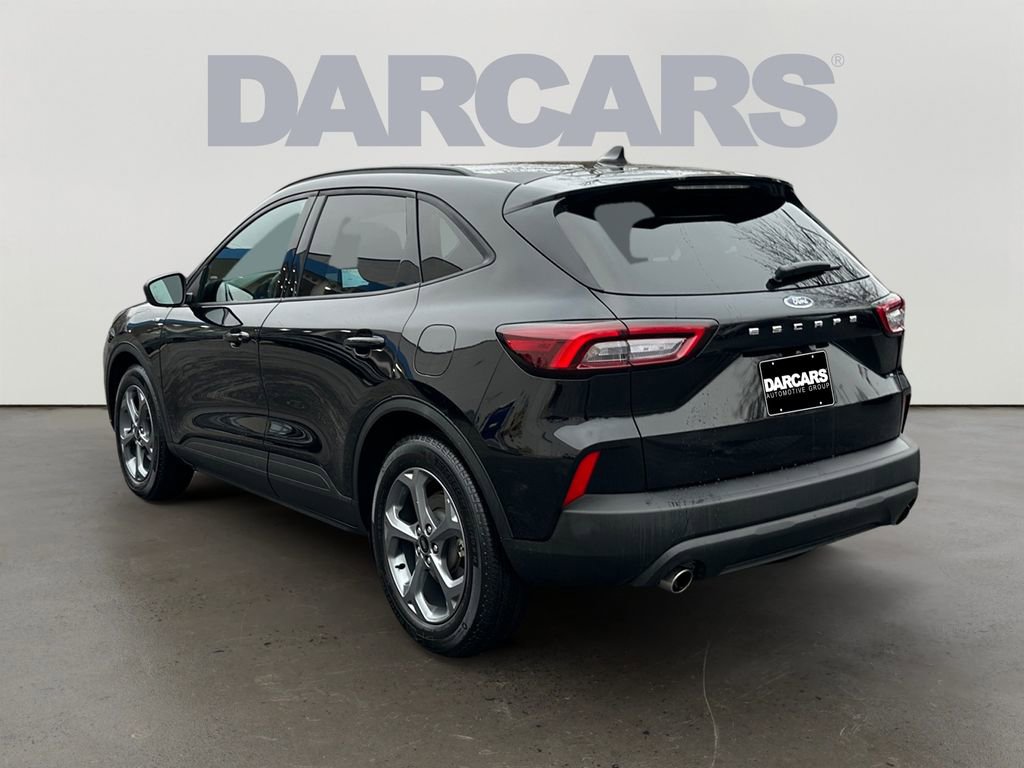 Used 2025 Ford Escape ST-Line image 5