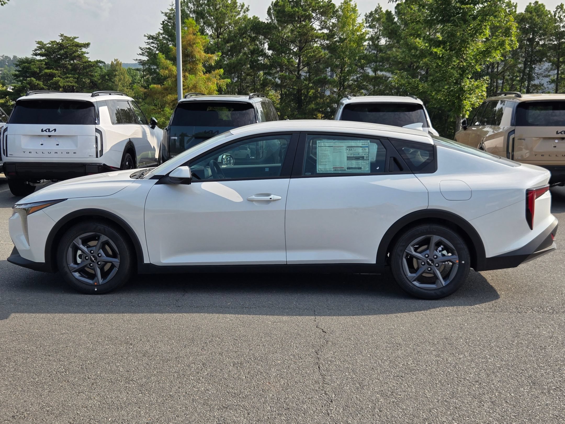 New 2026 Kia K4 FWD image 4