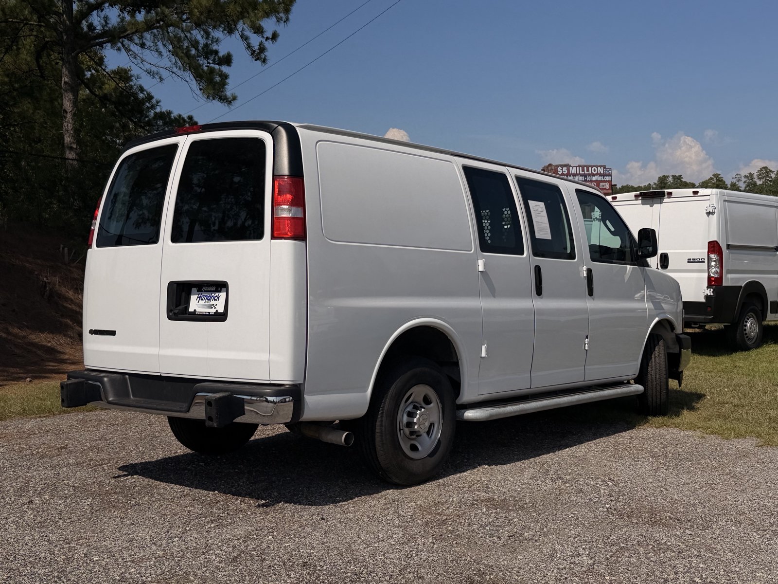 Used 2024 Chevrolet Express 2500 w/ Driver Convenience Package RWD image 12