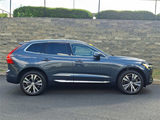 Used 2022 Volvo XC60 T8 Inscription w/ Advanced Package image 7