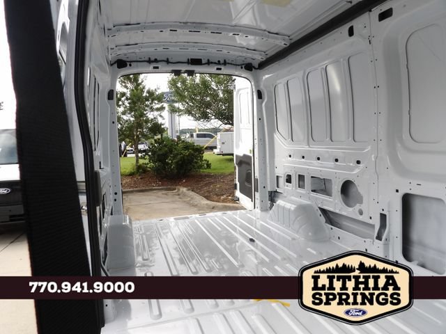 New 2026 Ford Transit 250 148 Medium Roof RWD image 32
