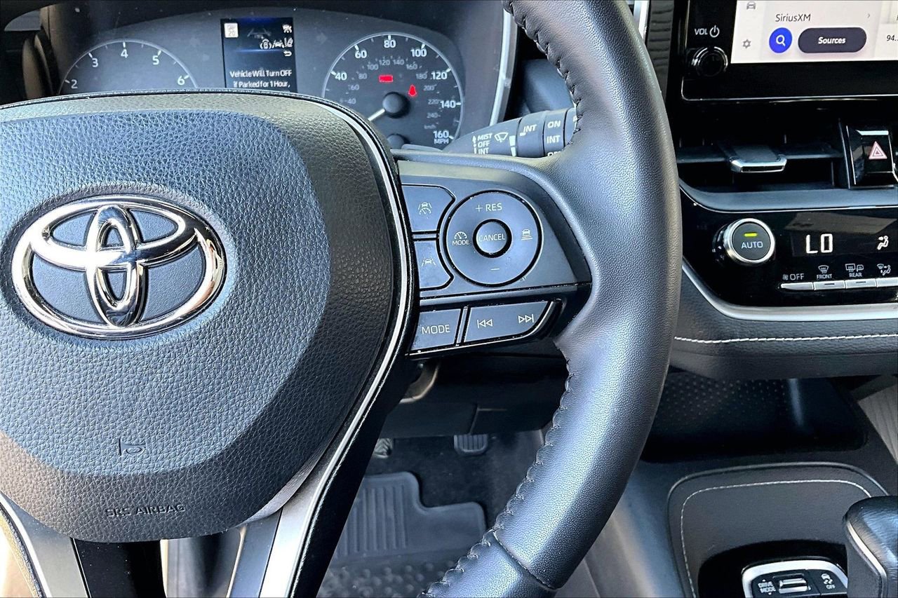 Used 2024 Toyota Corolla SE image 11