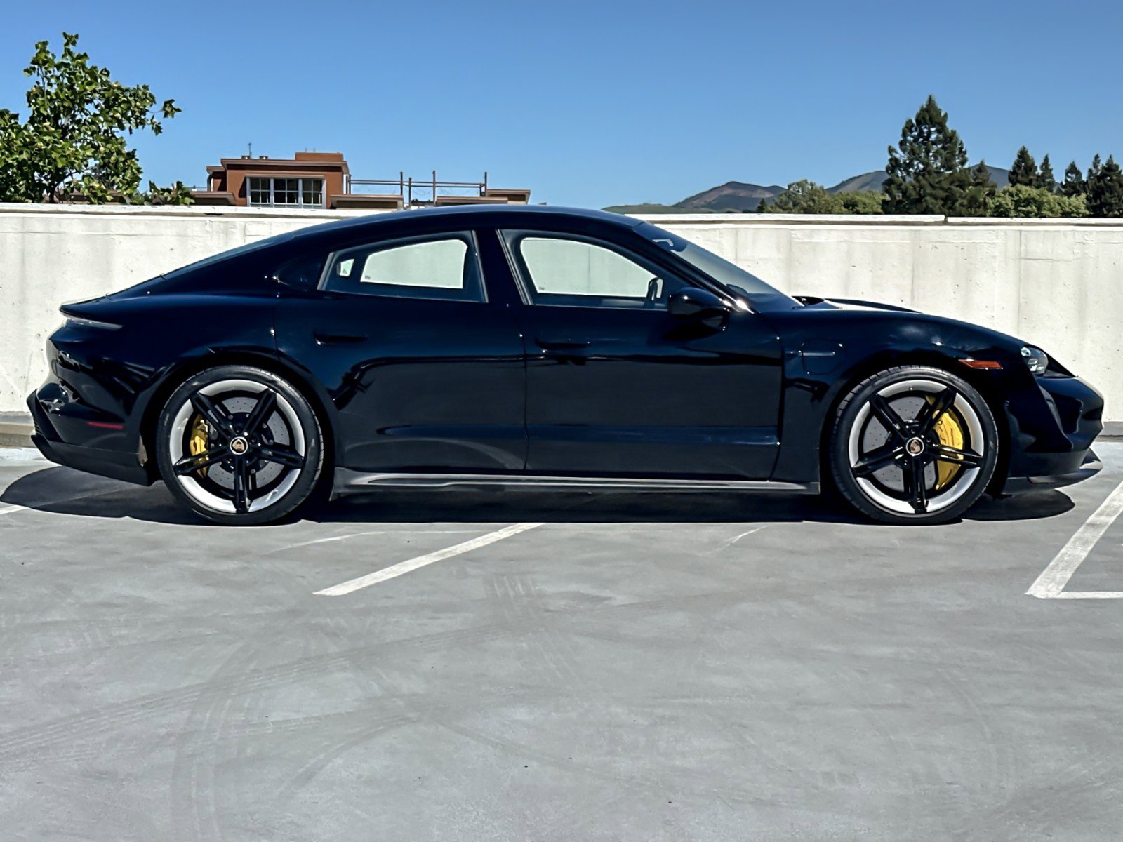 Certified 2020 Porsche Taycan Turbo S AWD/4WD image 9