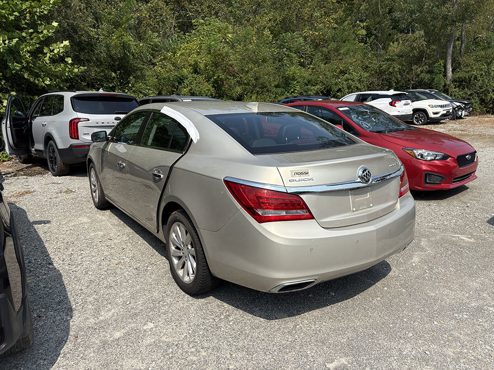 Used 2015 Buick LaCrosse Leather image 4