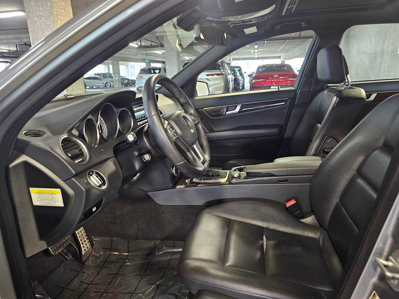 Used 2013 Mercedes-Benz C 300 Sport image 28