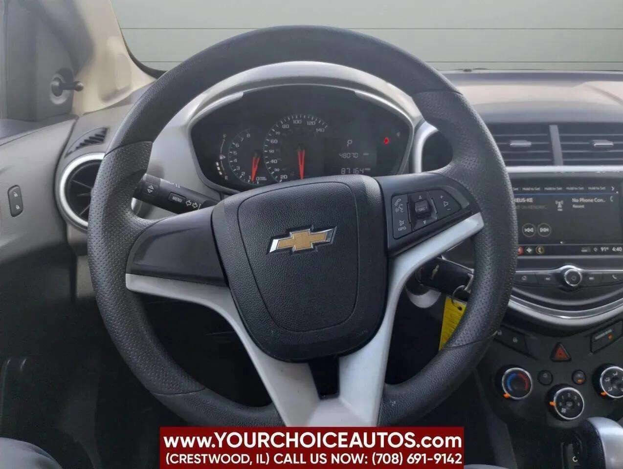Used 2018 Chevrolet Sonic LS FWD image 23