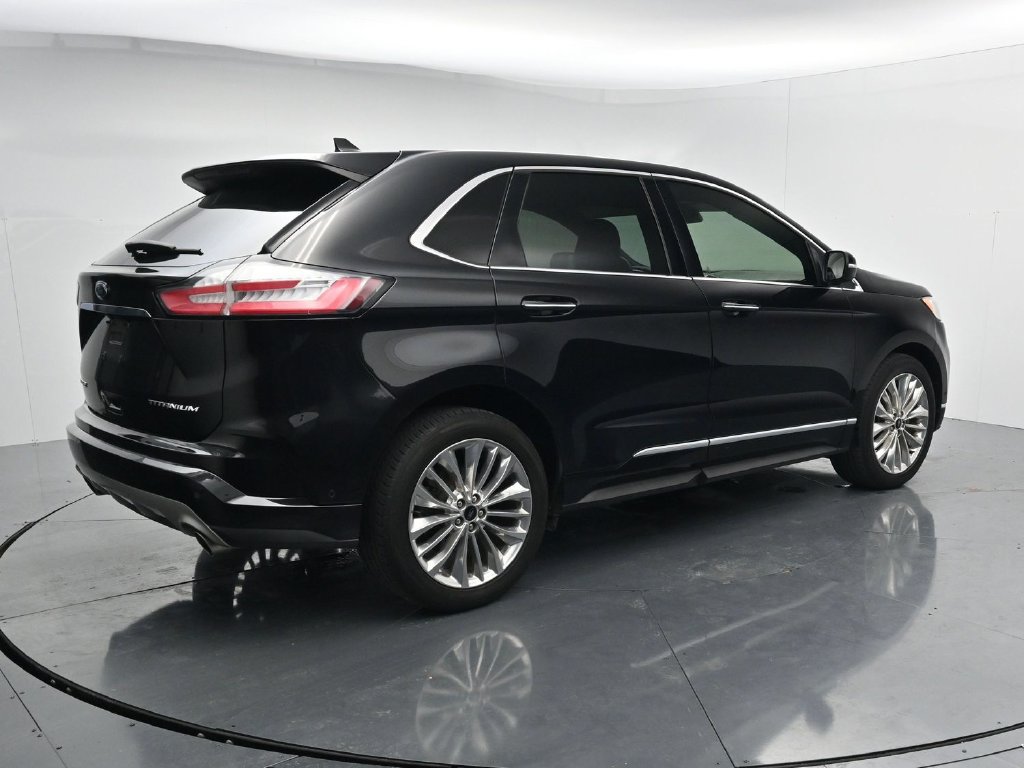 Used 2020 Ford Edge Titanium w/ Equipment Group 301A FWD image 8