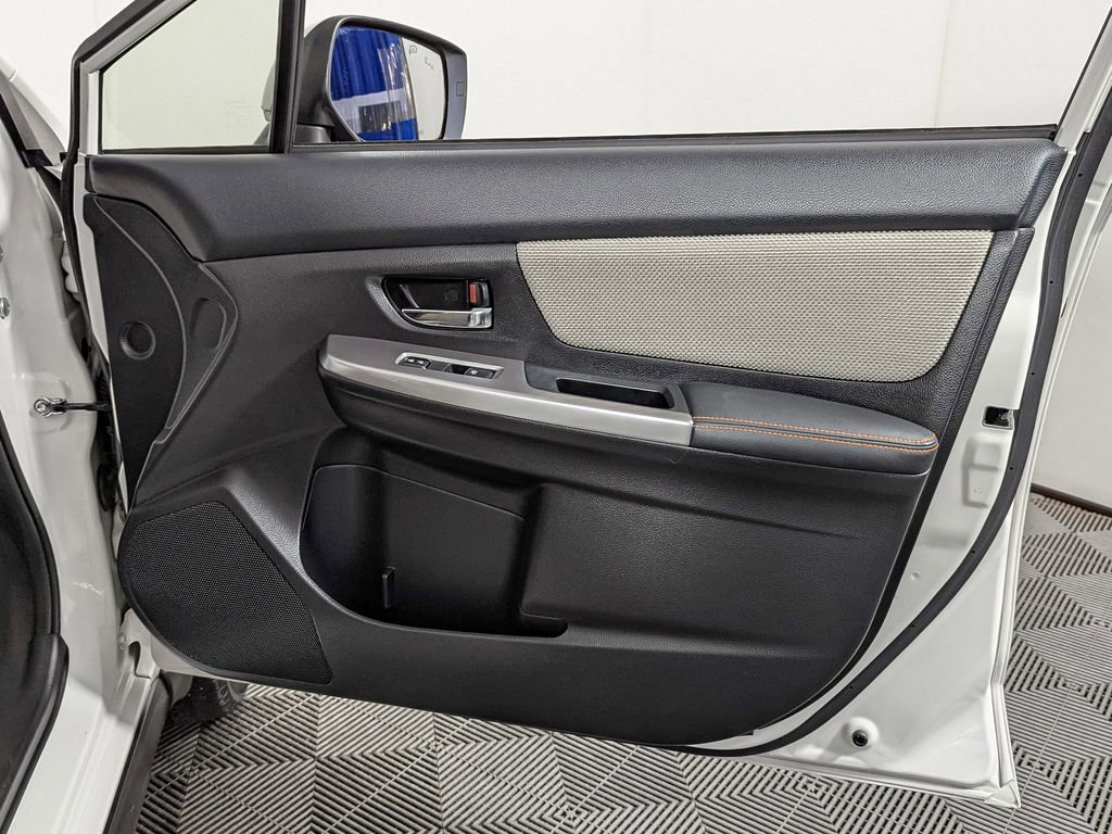 Used 2016 Subaru Crosstrek 2.0i Premium image 31