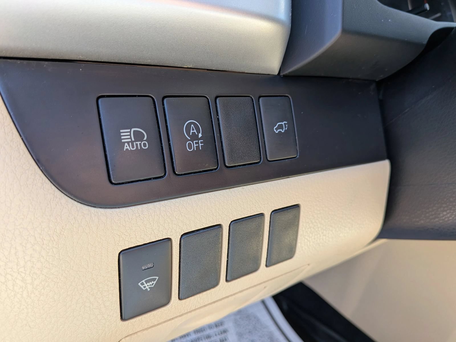 Used 2019 Toyota Highlander XLE AWD/4WD image 56