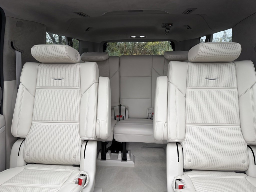 Used 2023 Cadillac Escalade ESV Premium Luxury Platinum w/ LPO, Radiant Package image 84