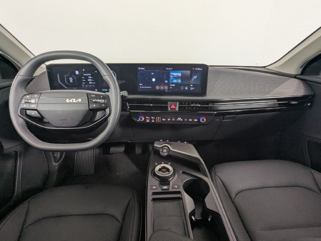 New 2026 Kia EV6 Wind RWD image 13