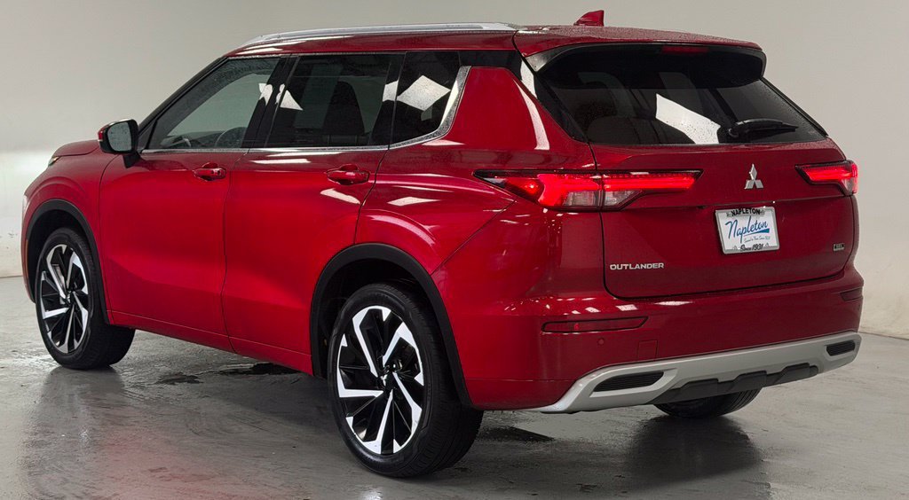 Used 2022 Mitsubishi Outlander SEL AWD/4WD image 4