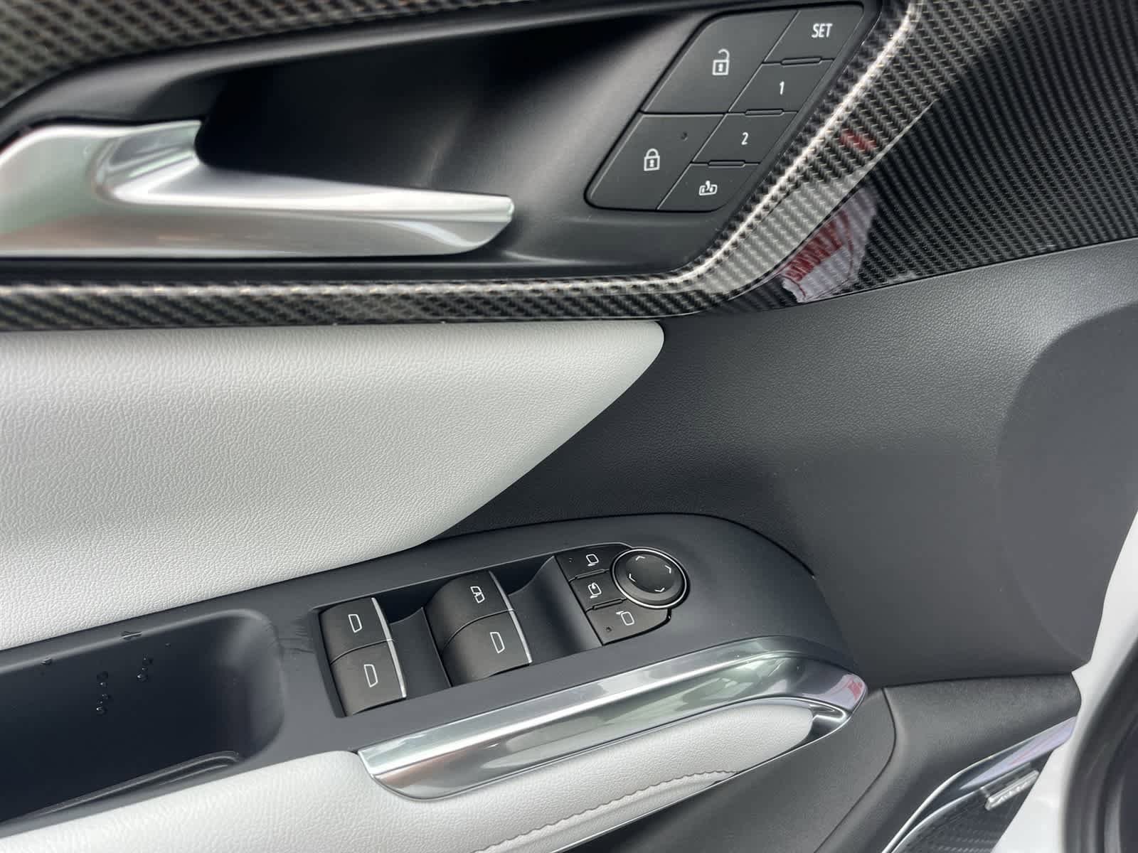 New 2025 Chevrolet Traverse High Country FWD image 23