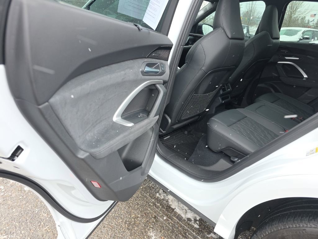 Used 2025 Audi SQ5 Premium Plus image 12