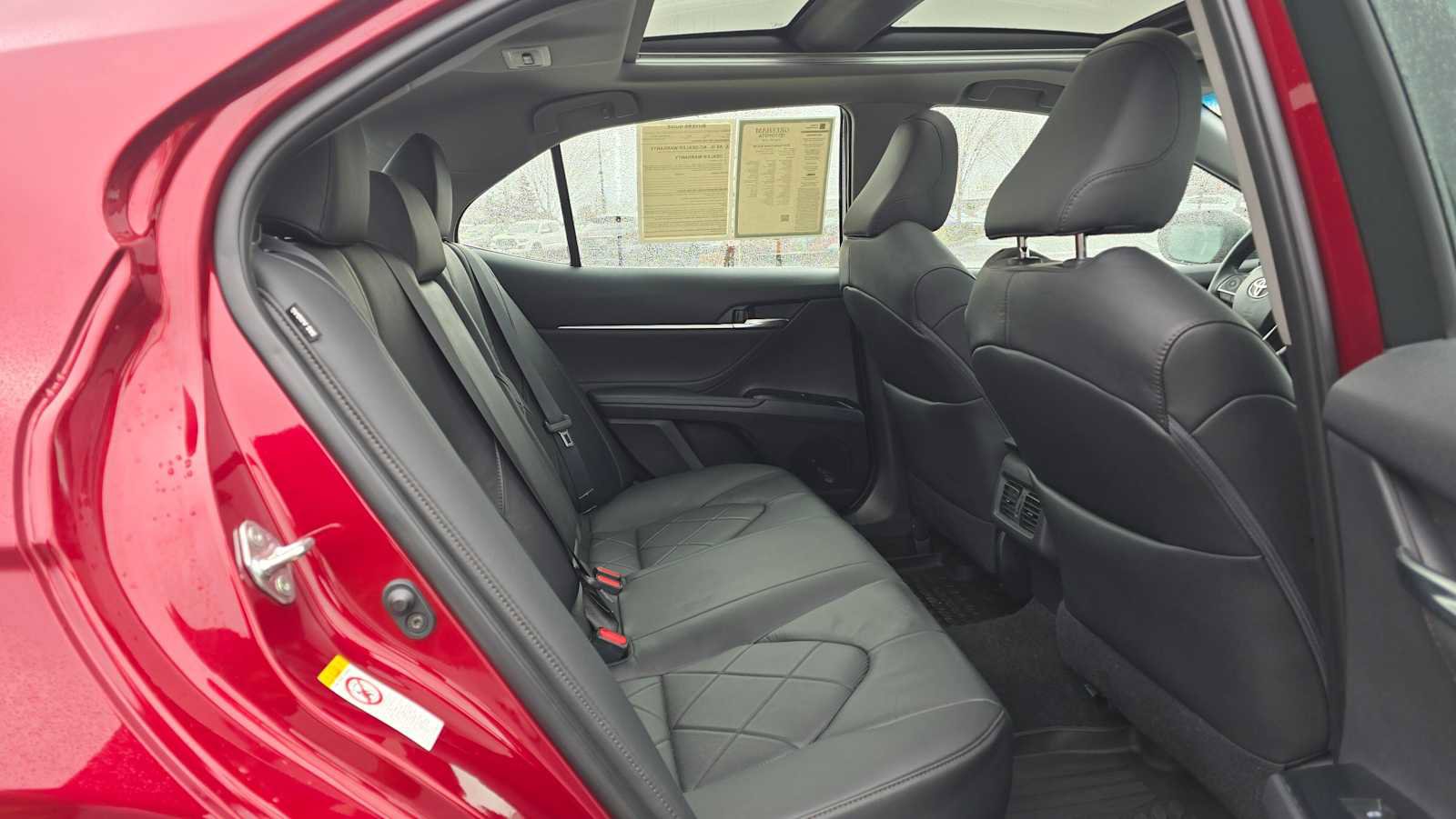 Certified 2018 Toyota Camry XLE image 15