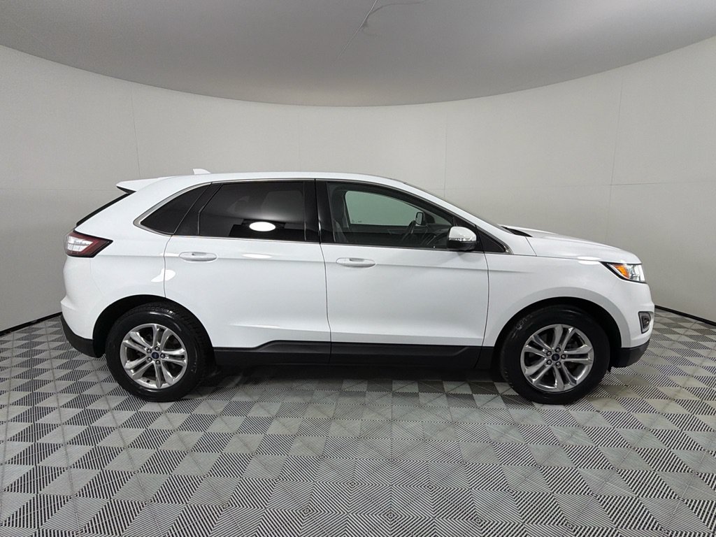 Used 2016 Ford Edge SEL w/ Equipment Group 201A FWD image 4