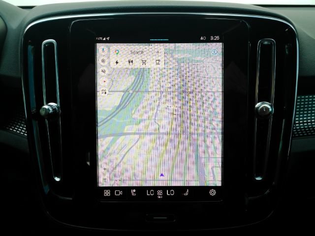 Used 2022 Volvo XC40 P8 Recharge Plus AWD/4WD image 41