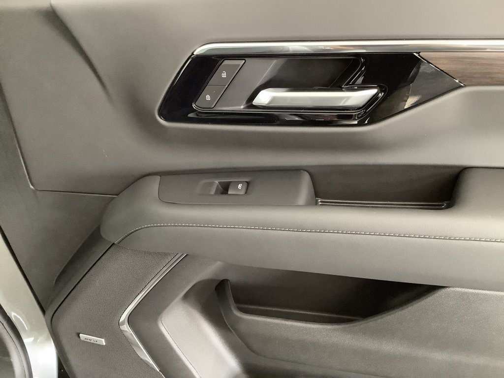 New 2026 Chevrolet Tahoe Z71 image 31