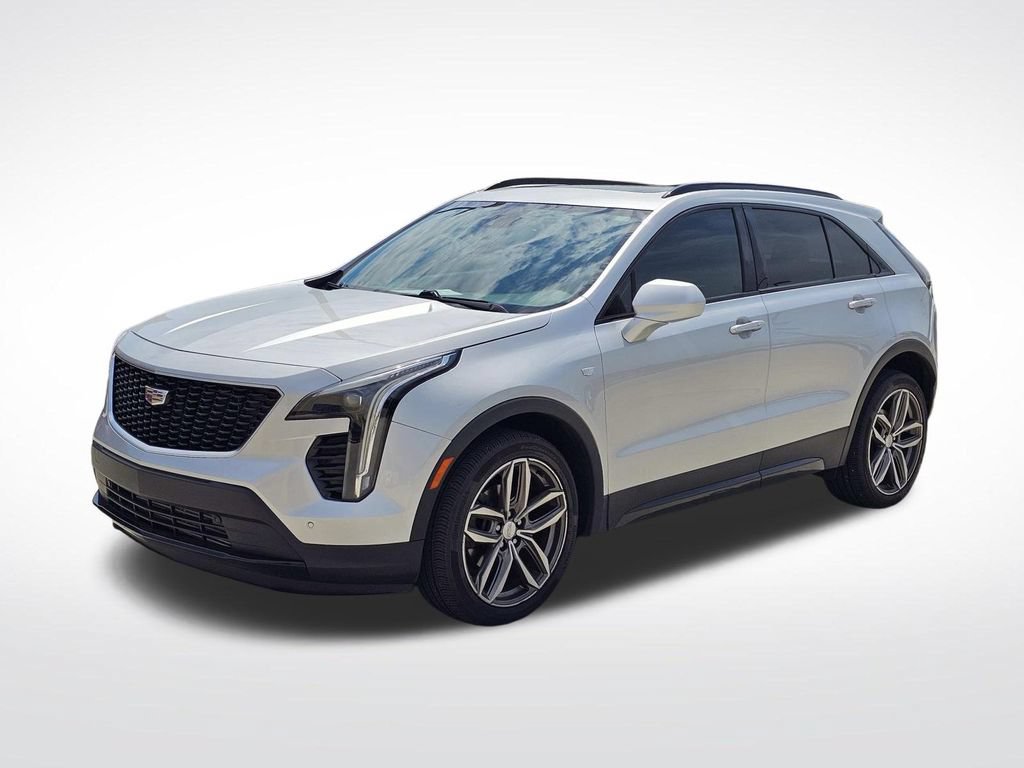 Used 2019 Cadillac XT4 Sport w/ Driver Awareness Package FWD image 10