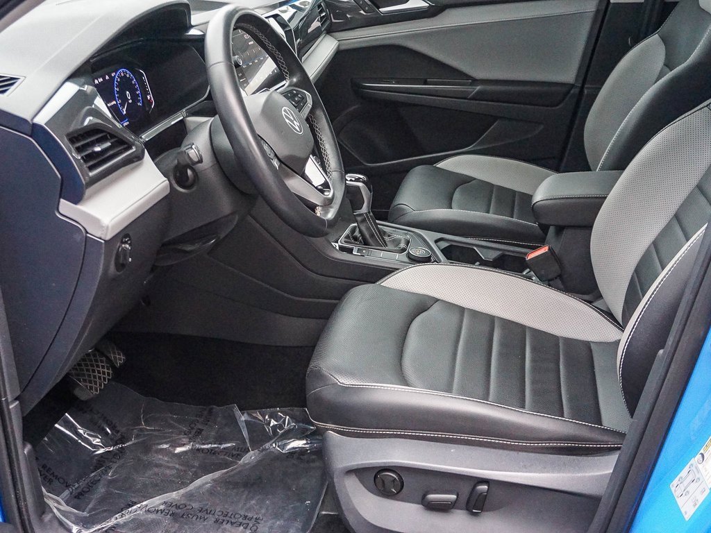 Used 2022 Volkswagen Taos SEL image 18