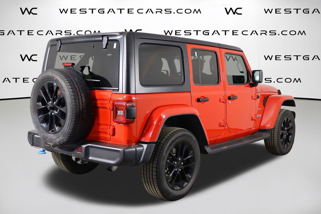 Used 2023 Jeep Wrangler Unlimited Sahara w/ Cold Weather Group AWD/4WD image 45
