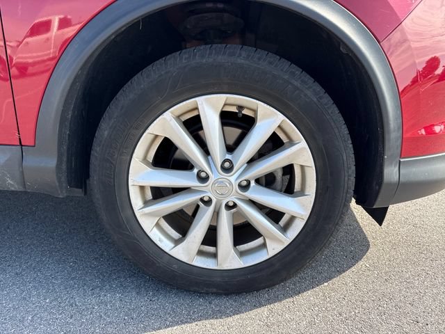 Used 2017 Nissan Rogue Sport SV AWD/4WD image 11