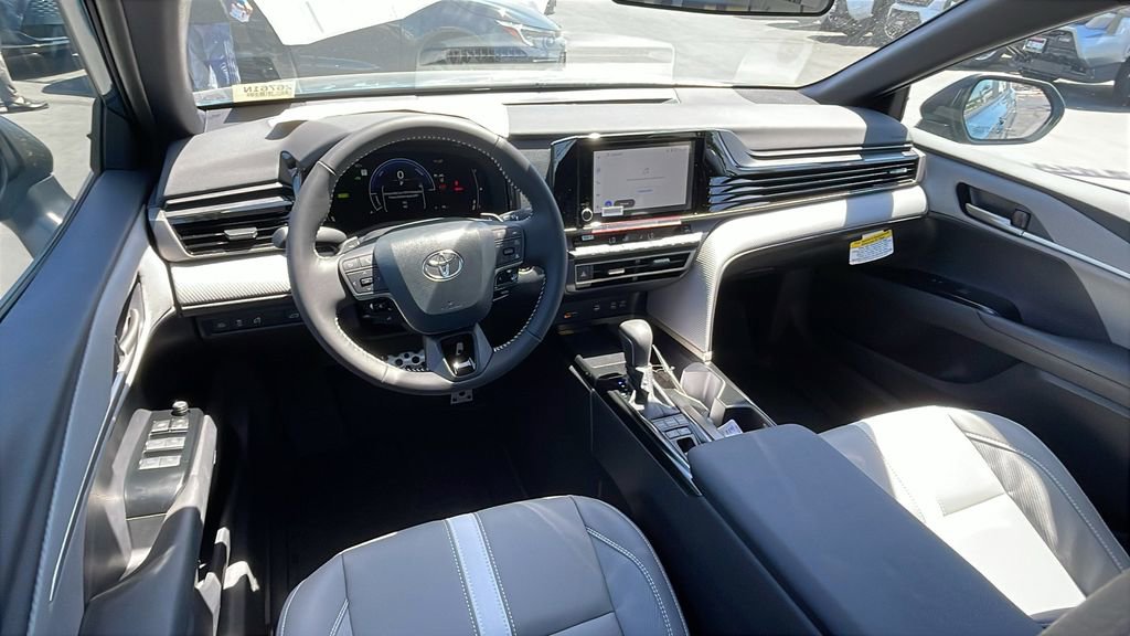 New 2026 Toyota Camry SE FWD image 13
