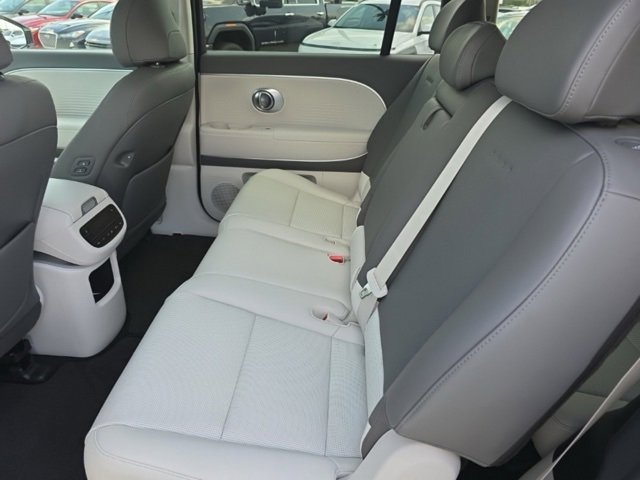 New 2026 Hyundai Ioniq 9 Limited image 11