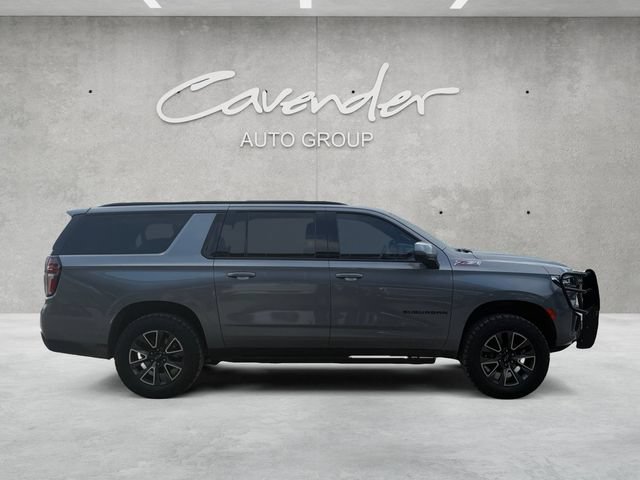 Used 2021 Chevrolet Suburban Z71 w/ Z71 Signature Package AWD/4WD image 17