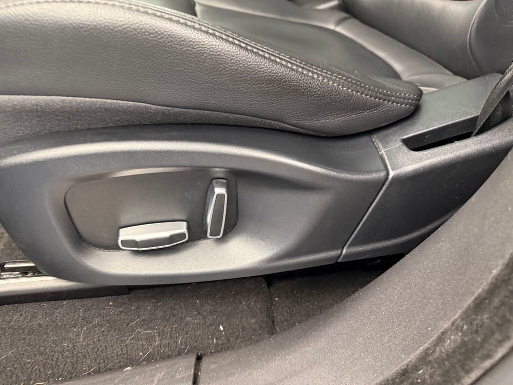 Used 2019 Jaguar F-PACE Premium AWD/4WD image 57