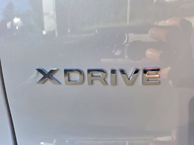 New 2027 BMW X5 xDrive40i w/ Climate Package AWD/4WD image 16