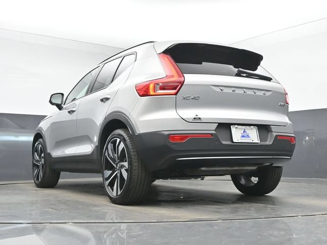 Used 2023 Volvo XC40 B5 Ultimate w/ Protection Package Premier AWD/4WD image 43