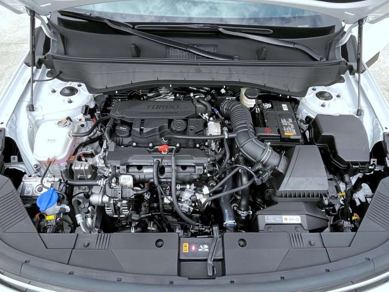 New 2026 Hyundai Kona Limited AWD/4WD image 25