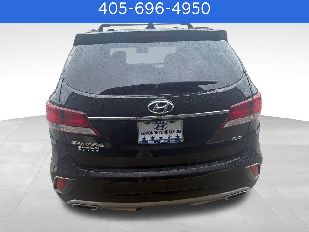 Used 2017 Hyundai Santa Fe FWD image 4