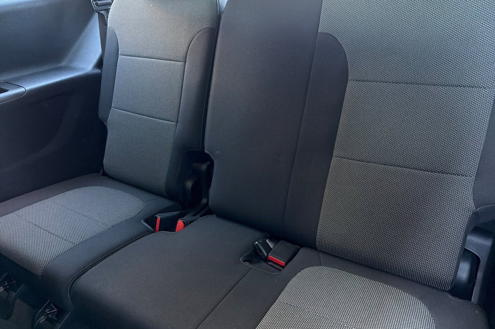 Used 2020 Chevrolet Traverse LS image 19