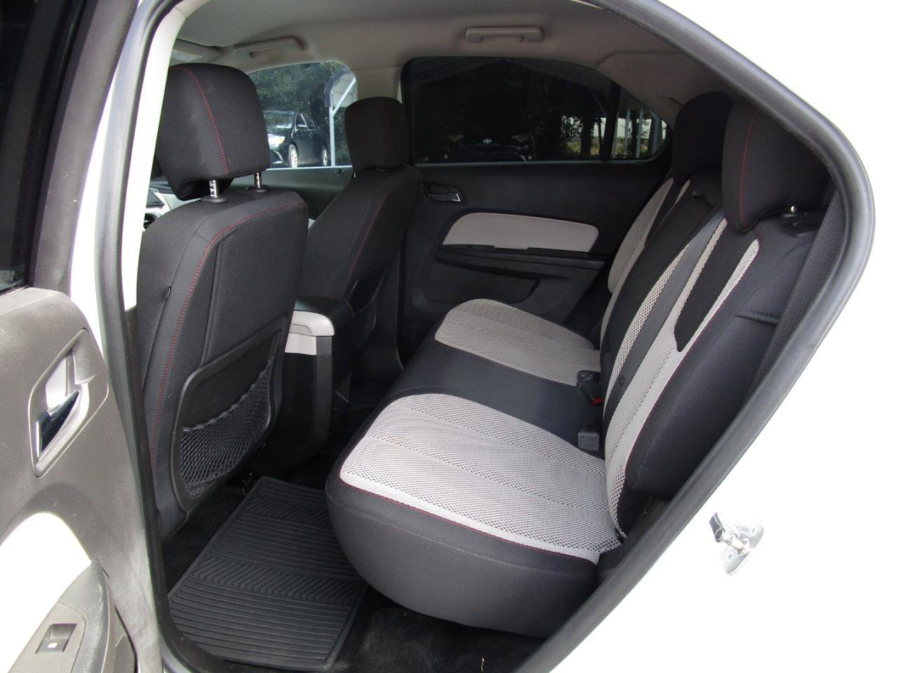 Used 2013 Chevrolet Equinox LT FWD image 19