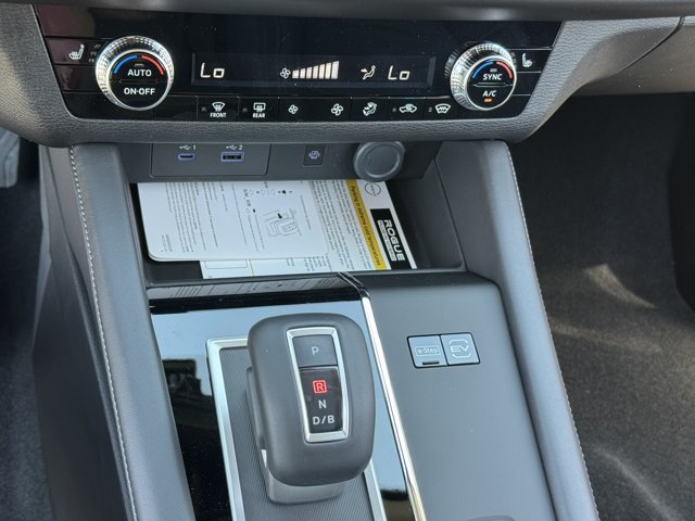 New 2026 Nissan Rogue SL AWD/4WD image 11