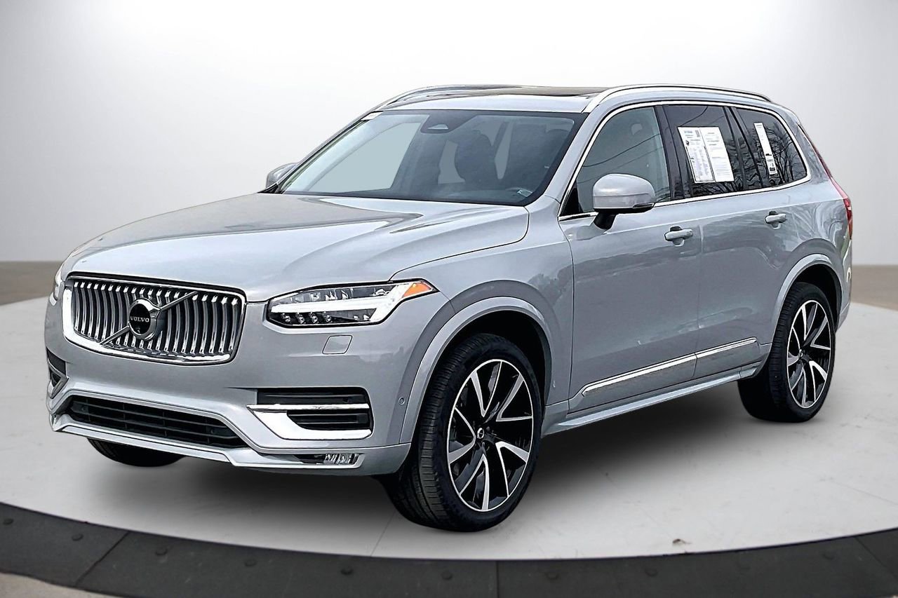 Used 2024 Volvo XC90 B5 Plus image 4