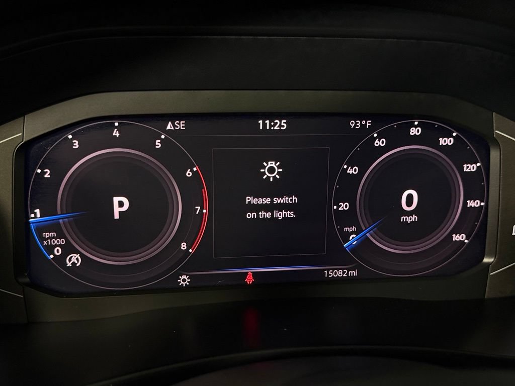 Used 2023 Volkswagen Atlas SE w/ Black Wheel Package FWD image 16