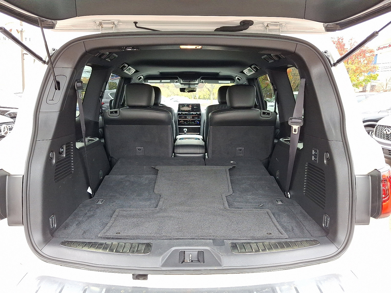 Certified 2024 INFINITI QX80 Sensory w/ Cargo Package image 31