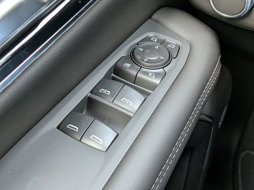 New 2026 GMC Yukon XL Elevation RWD image 26
