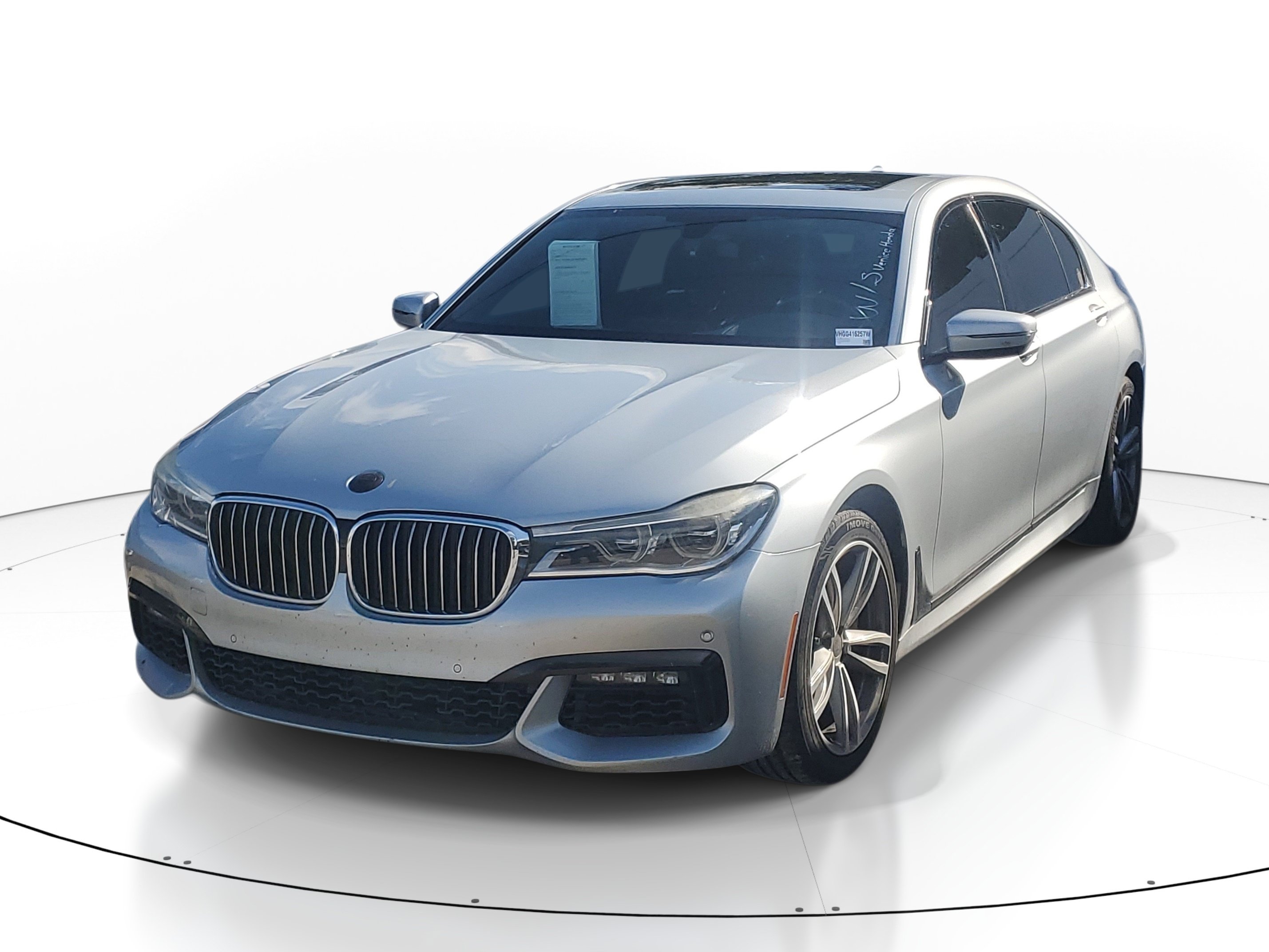 Used 2016 BMW 750i xDrive AWD/4WD image 3