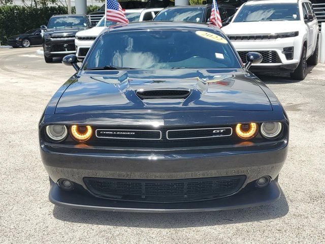 Used 2022 Dodge Challenger GT RWD image 2