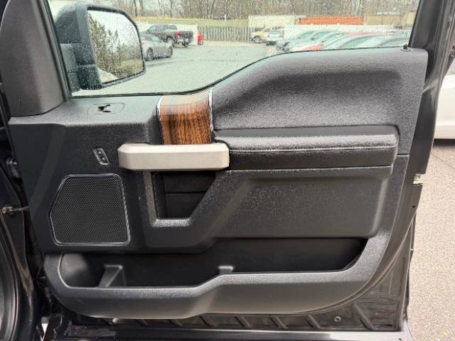 Used 2015 Ford F150 Lariat w/ Equipment Group 501A Mid image 37