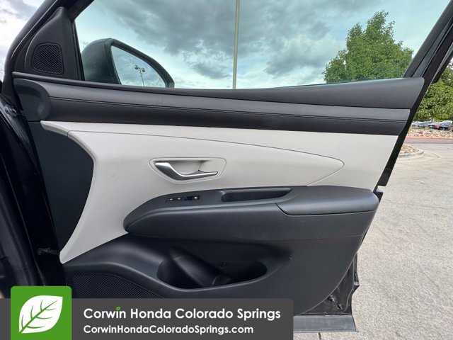 Used 2025 Hyundai Tucson SEL AWD/4WD image 31