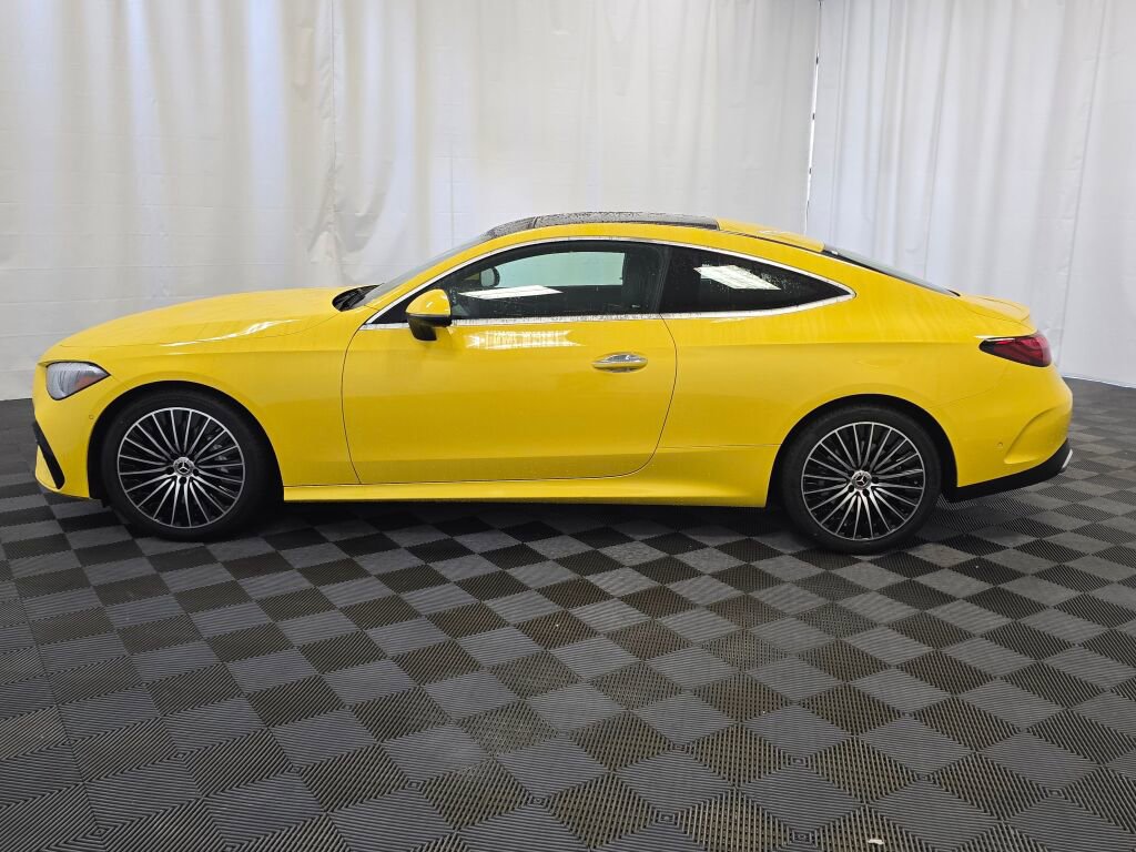 New 2026 Mercedes-Benz CLE 450 4MATIC Coupe image 3