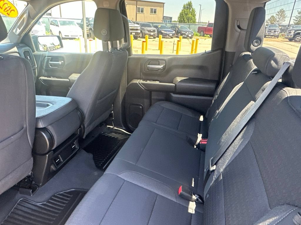 Certified 2022 Chevrolet Silverado 1500 Custom Trail Boss AWD/4WD image 16