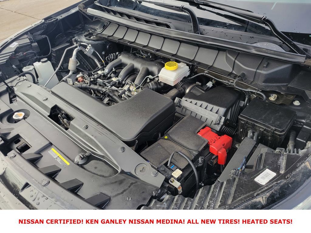 Certified 2025 Nissan Pathfinder SV image 24